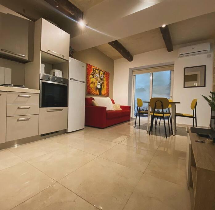 Vallettadreamsuites Groud Floor Shared Sea View Rooof Terrace 외부 사진